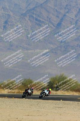 media/Nov-17-2024-CVMA (Sun) [[1fec520723]]/Race 8-Formulw LW Twins SHOOTOUT/